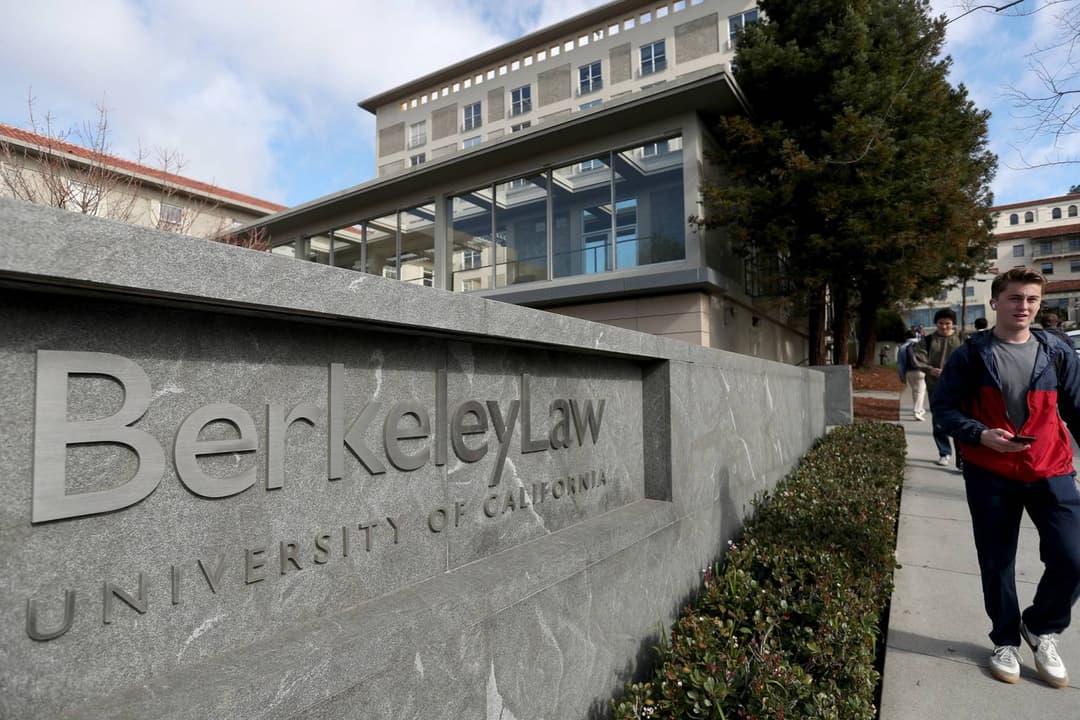 UC Berkeley School of Law building exterior